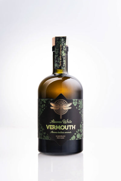 White vermouth 